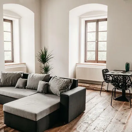 Apartment 511 *